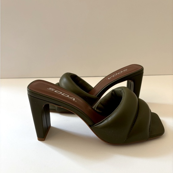 Olive Green Soda Sandals - Picture 4 of 5